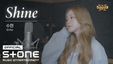 Kim Su Hyun canta em estúdio, com microfone e expressão concentrada, promovendo o OST de Shine The Explorer X.