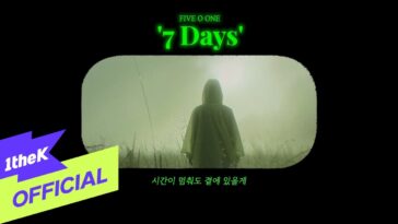 Cena do MV "7Days" com uma figura de costas em um campo nebuloso, vestindo uma capa, sob uma luz suave.