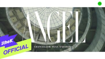 Capa do single "Angel" com o título em destaque e uma estrutura arquitetônica ao fundo.